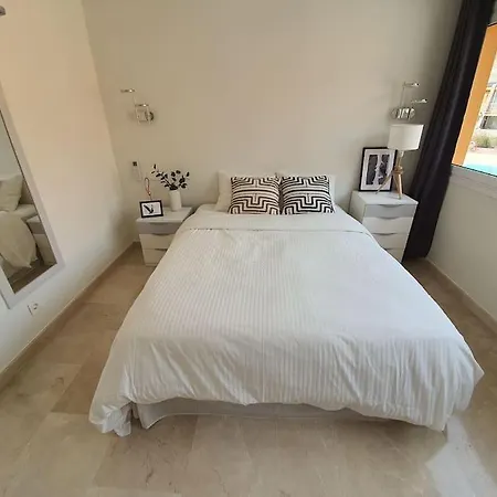 شقة Ocean Tauro, Fast Wi-fi, Pool, Terrace