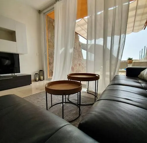 Ocean Tauro, Fast Wi-fi, Pool, Terrace 아파트 타우리토